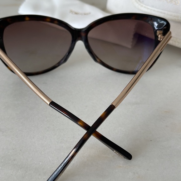 TOM FORD brand brown with gold sunglasses never worn with white TOM FORD case - Picture 4 of 11
